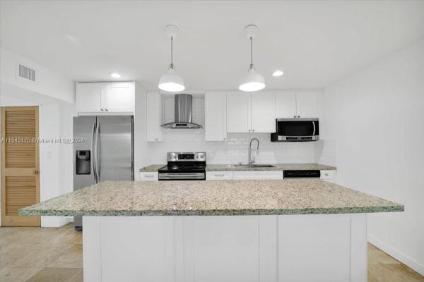 Bird Road Estates, 6315 SW 42nd St, South Miami, Florida 33155, image 2