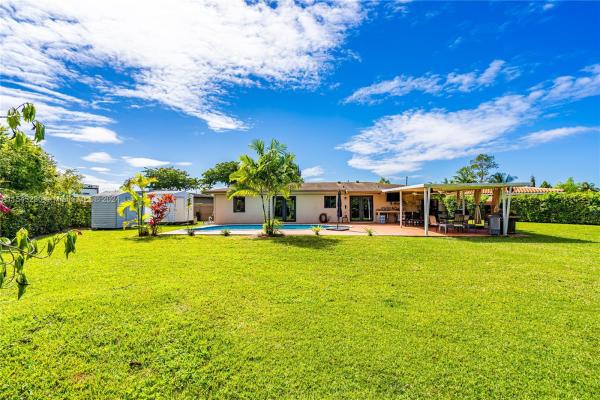 Sunset West, 13231 SW 67th St, Kendale Lakes, Florida 33183, image 3