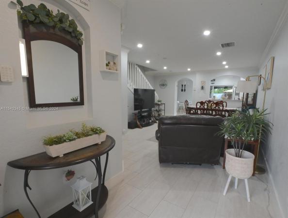 Cazadores South, 13702 SW 171st Ln #13702, Richmond West, Florida 33177, image 3