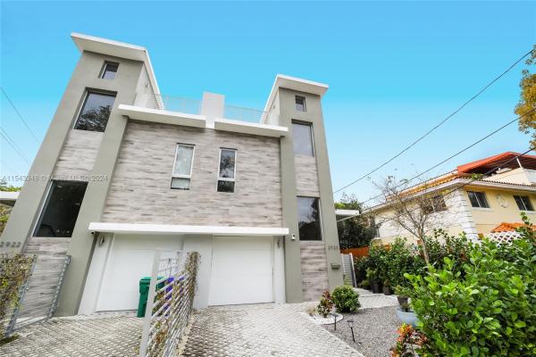 Groveline, 2920 SW 33rd Ct #2920, Miami, Florida 33133, image 2