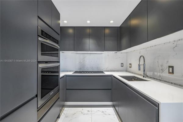 Nine Island Avenue, 9 Island Ave #2011, Miami Beach, Florida 33139, image 2