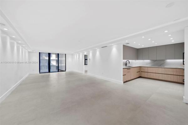 Balmoral, 9801 Collins Ave #16V, Bal Harbour, Florida 33154, image 3