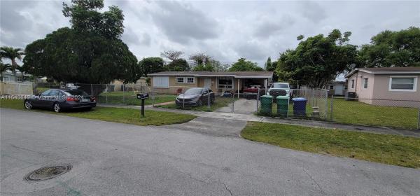 Carol City Gardens, 19630 NW 39th Ct, Miami Gardens, Florida 33055, image 2