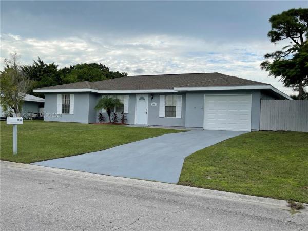 Lyngate, 1385 SE Oakmont Ln, Port St. Lucie, Florida 34952, image 3