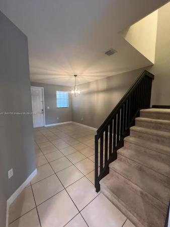 Chateau At The Vineyards, 3763 SE 2nd St, Homestead, Florida 33033, image 2