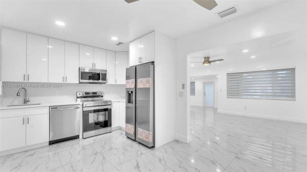 Auburndale, 3375 SW 1st St, Miami, Florida 33135, image 3