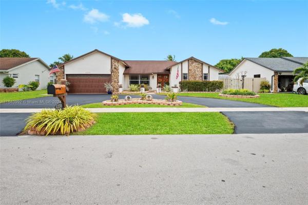 Marcano Estates, 1270 NW 78th Ter, Plantation, Florida 33322, image 1