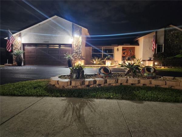 Marcano Estates, 1270 NW 78th Ter, Plantation, Florida 33322, image 2