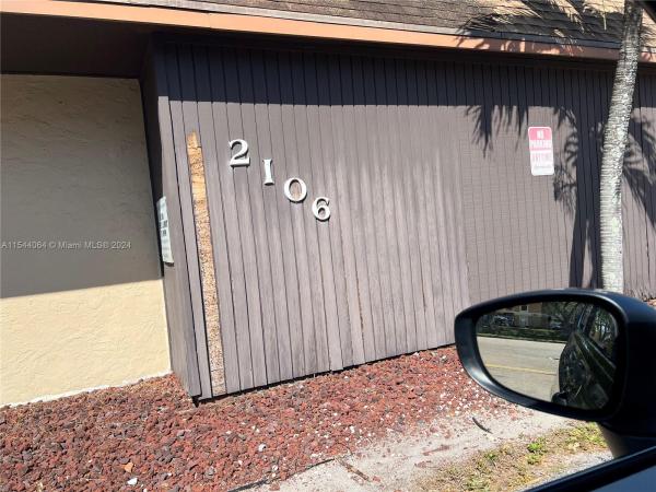 Quail Hollow, 2106 Sherwood Forest Blvd #17, West Palm Beach, Florida 33415, image 1