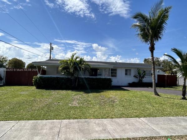 Dixie Estates, 29920 SW 154th Ct, Leisure City, Florida 33033, image 1