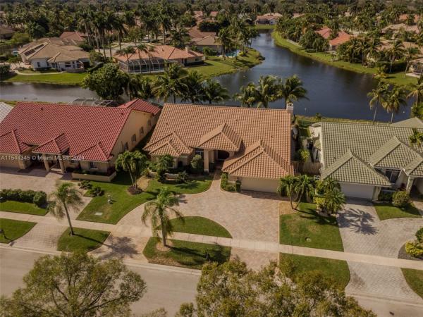 Westport At Jacaranda, 561 NW 108th Ave, Plantation, Florida 33324, image 2