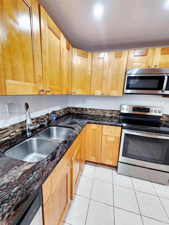Heritage Circle, 4384 NW 9th Ave #19-1D, Deerfield Beach, Florida 33064, image 1