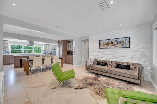 Priors To Biscayne Park Estates, 1035 NE 122nd St, North Miami, Florida 33161, image 1