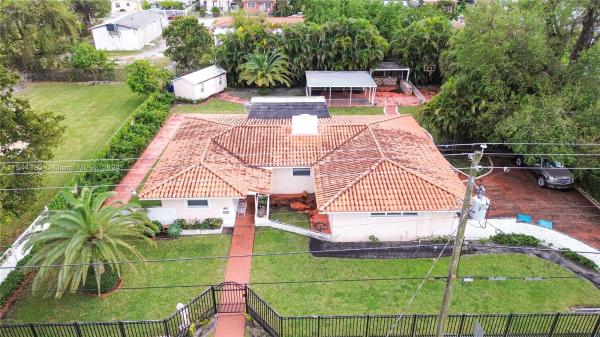 Francis Park, 2260 NW 50th St, Brownsville, Florida 33142, image 1