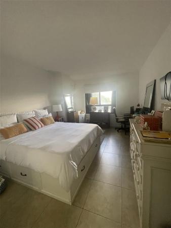 Oceansound At Key Colony, 251 Crandon Blvd #223, Key Biscayne, Florida 33149, image 3