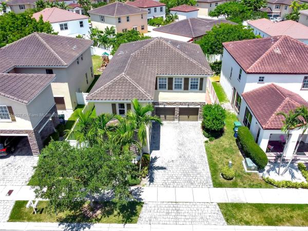 Kendall Commons Residential, 17075 SW 92nd St, Kendall, Florida 33196, image 3