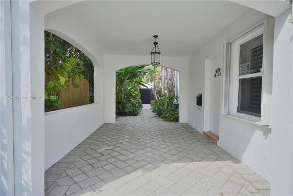 Orchard, 3478 Royal Palm Ave, Miami Beach, Florida 33140, image 2