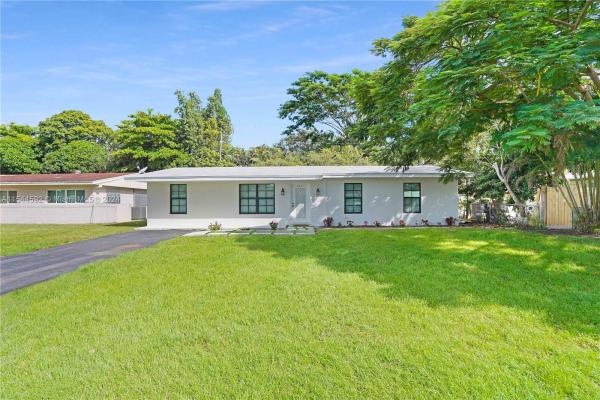 Ansonia Gardens, 1661 SW 32nd Ct, Fort Lauderdale, Florida 33315, image 1