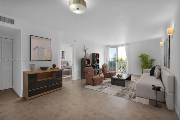 Admiral Towers, 1020 Meridian Ave #505, Miami Beach, Florida 33139, image 1