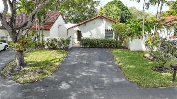 Town Villas In The Crossings, 11114 SW 136th Ct 0, The Crossings, Florida 33186, image 1