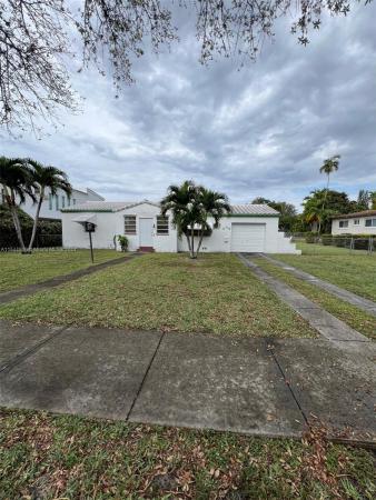 Country Club Estates, 464 Minola Dr, Miami Springs, Florida 33166, image 2