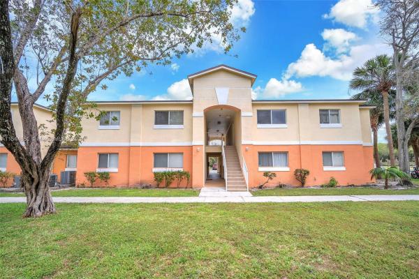 Lakewood At Emerald Hills, 3630 N 56th Ave #323, Hollywood, Florida 33021, image 1