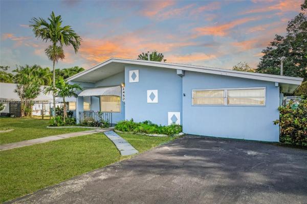 Sunswept Isle, 2450 NE 209th Ter, Ojus, Florida 33180, image 2