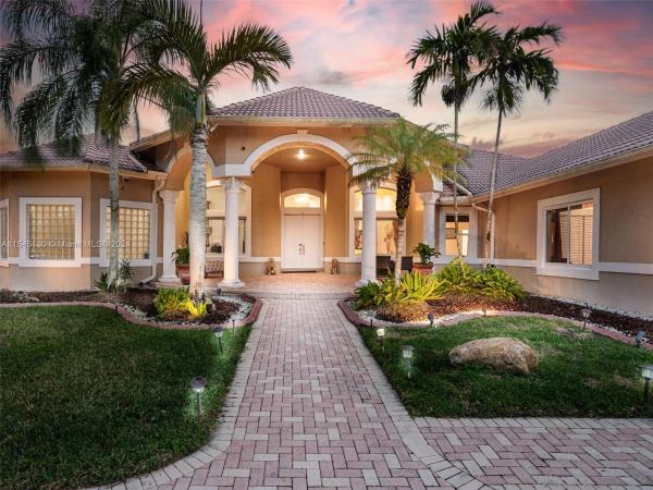 Emerald Springs Estates, 13152 SW 21st Pl, Davie, Florida 33325, image 1