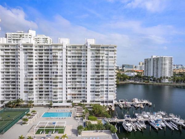 Del Prado, 18081 Biscayne Blvd #501, Aventura, Florida 33160, image 1