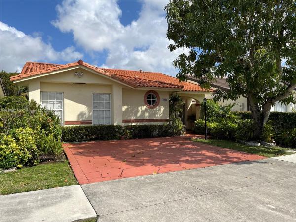 Sunset Harbour, 12855 SW 58th Ln, Kendale Lakes, Florida 33183, image 3