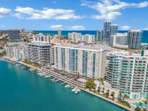 Aquasol, 6770 Indian Creek Dr #4A, Miami Beach, Florida 33141, image 1