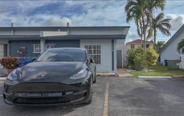 International Villas, 11448 NW 4th Ter #11448, Sweetwater, Florida 33172, image 1