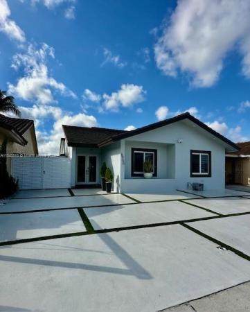 Lakes Of Palm Springs, 6950 NW 168th St, Country Club, Florida 33015, image 1