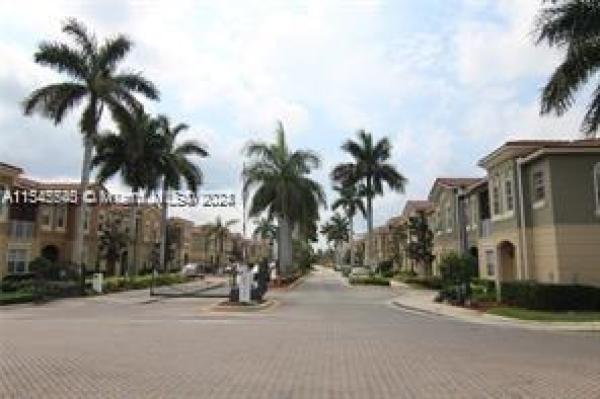 Hampton Hills, 9132 Pershore Pl #9132, Tamarac, Florida 33321, image 1