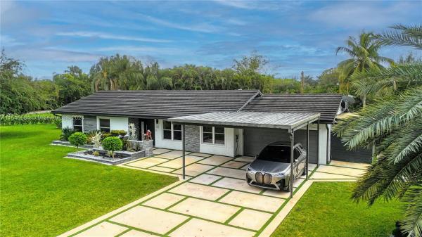 Flamingo Groves, 2602 SW 122nd Ter, Davie, Florida 33330, image 1