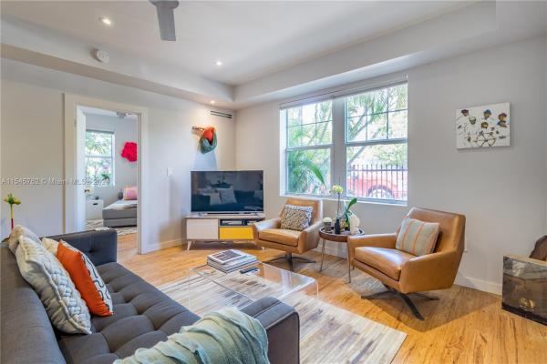 Parkview South, 810 11th St #102, Miami Beach, Florida 33139, image 1