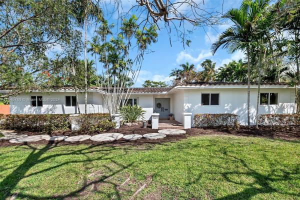 Southwood, 8301 SW 164th St, Palmetto Bay, Florida 33157, image 1
