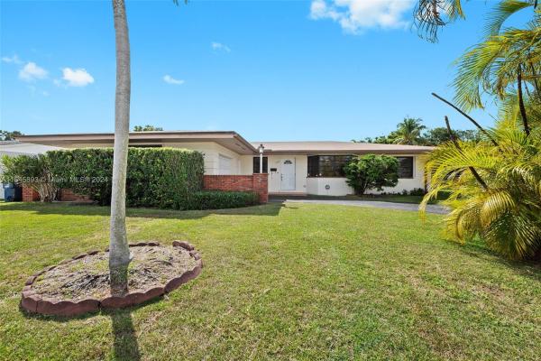 Fairway Park, 15830 SW 103rd Ct, Palmetto Estates, Florida 33157, image 1