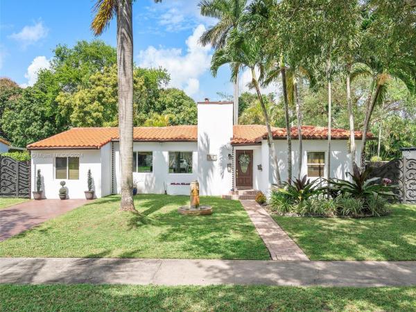 Dunnings Miami Shores, 29 NE 106th St, Miami Shores, Florida 33138, image 1