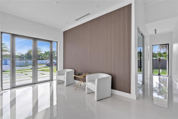 Tropical Estates, 9965 SW 50th St, Olympia Heights, Florida 33165, image 3