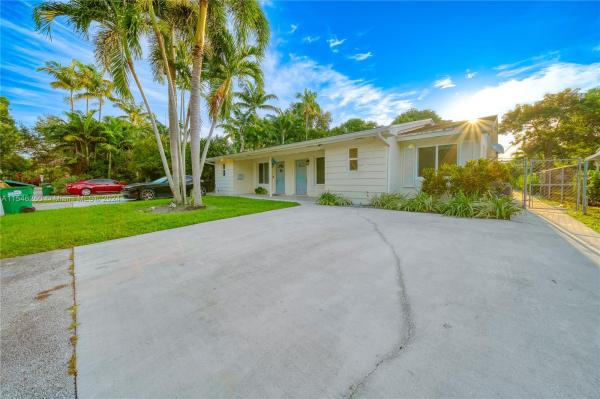 Newjack, 11041/11043 SW 79th Ave, Pinecrest, Florida 33156, image 1
