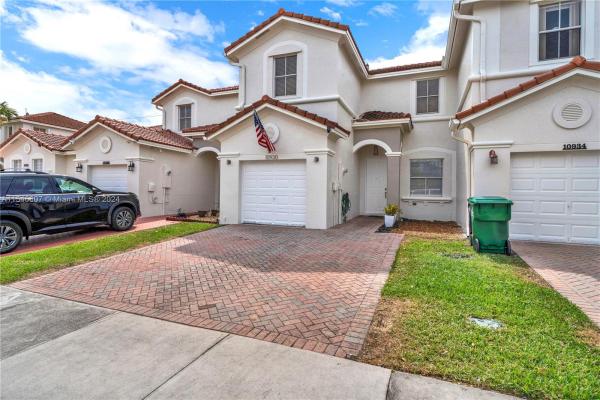 Villas Del Campo, 10930 SW 247th Ter, Princeton, Florida 33032, image 1