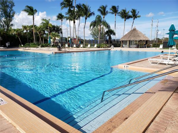 Sunset Park Lake Villas, 10485 SW 78th St #10485, Kendall, Florida 33173, image 1