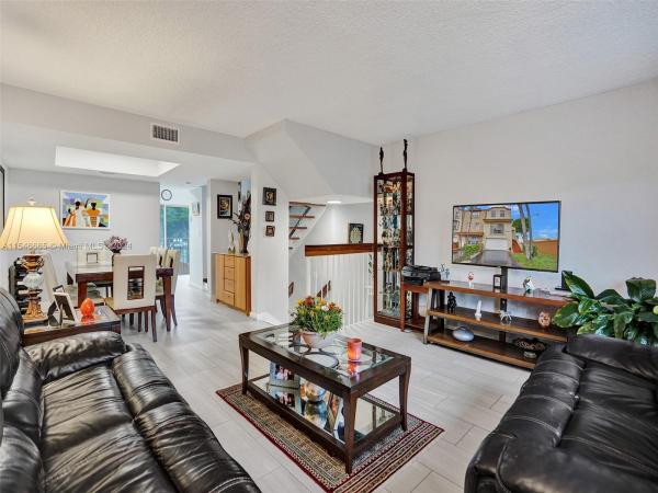 The Riviera At Coral Lakes, 8680 NW 3rd Ln #310, Fountainebleau, Florida 33126, image 1