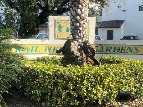 Trail Heights Gardens, 1000 SW 104th Ct #D-208, University Park, Florida 33174, image 1