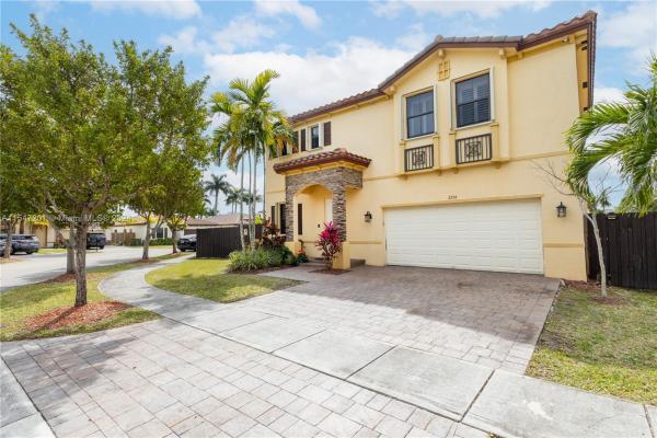 Capri At Oasis, 2756 NE 2nd Dr, Homestead, Florida 33033, image 2