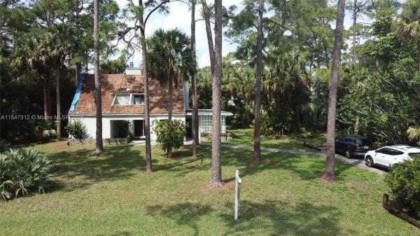 179 Pine Trl, West Palm Beach, Florida 33415, image 3
