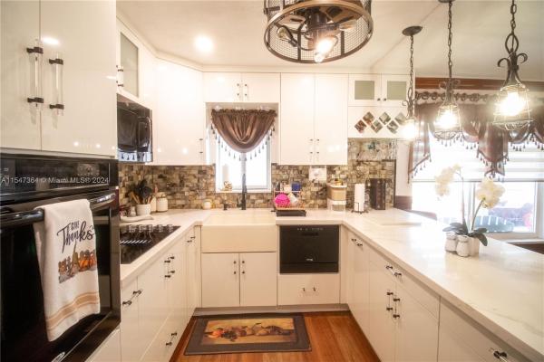 Carol City, 17510 NW 46th Ave, Miami Gardens, Florida 33055, image 2