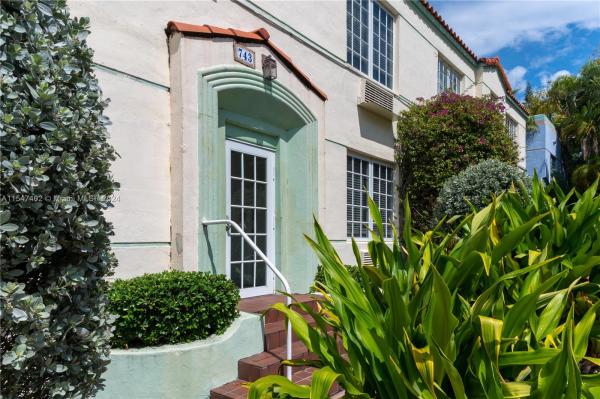 Santana, 741 15th St #10, Miami Beach, Florida 33139, image 3