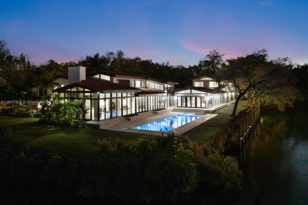 Waterway, 6801 Granada Blvd, Coral Gables, Florida 33146, image 1